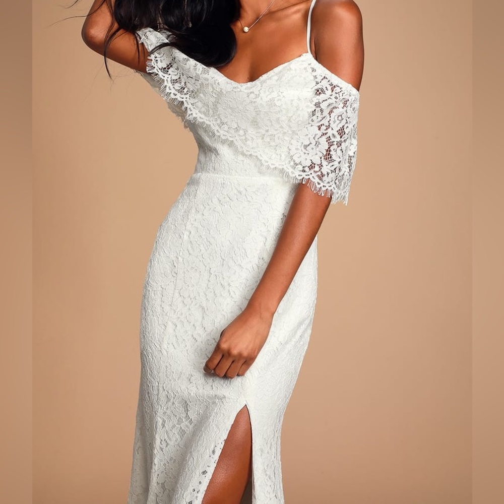 Laced White Maxi-dress, with leg slit